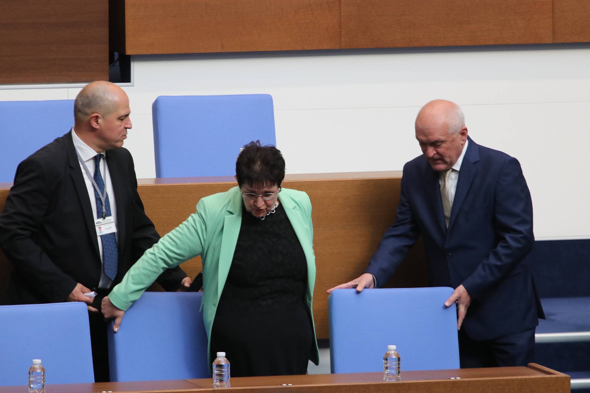  Людмила Петкова 